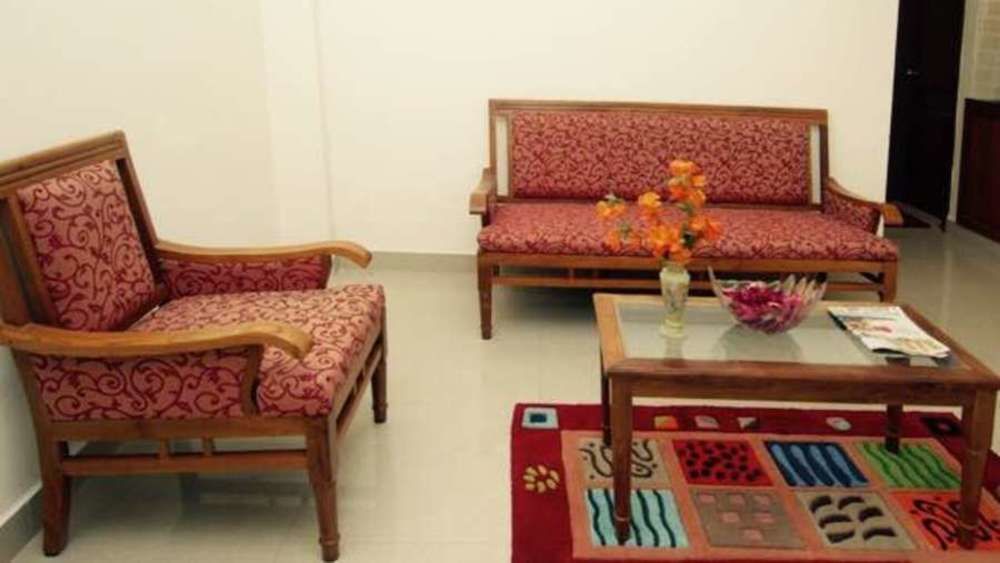 Oyo 6110 Thalassa Suites บังกาลอร์ ภายนอก รูปภาพ