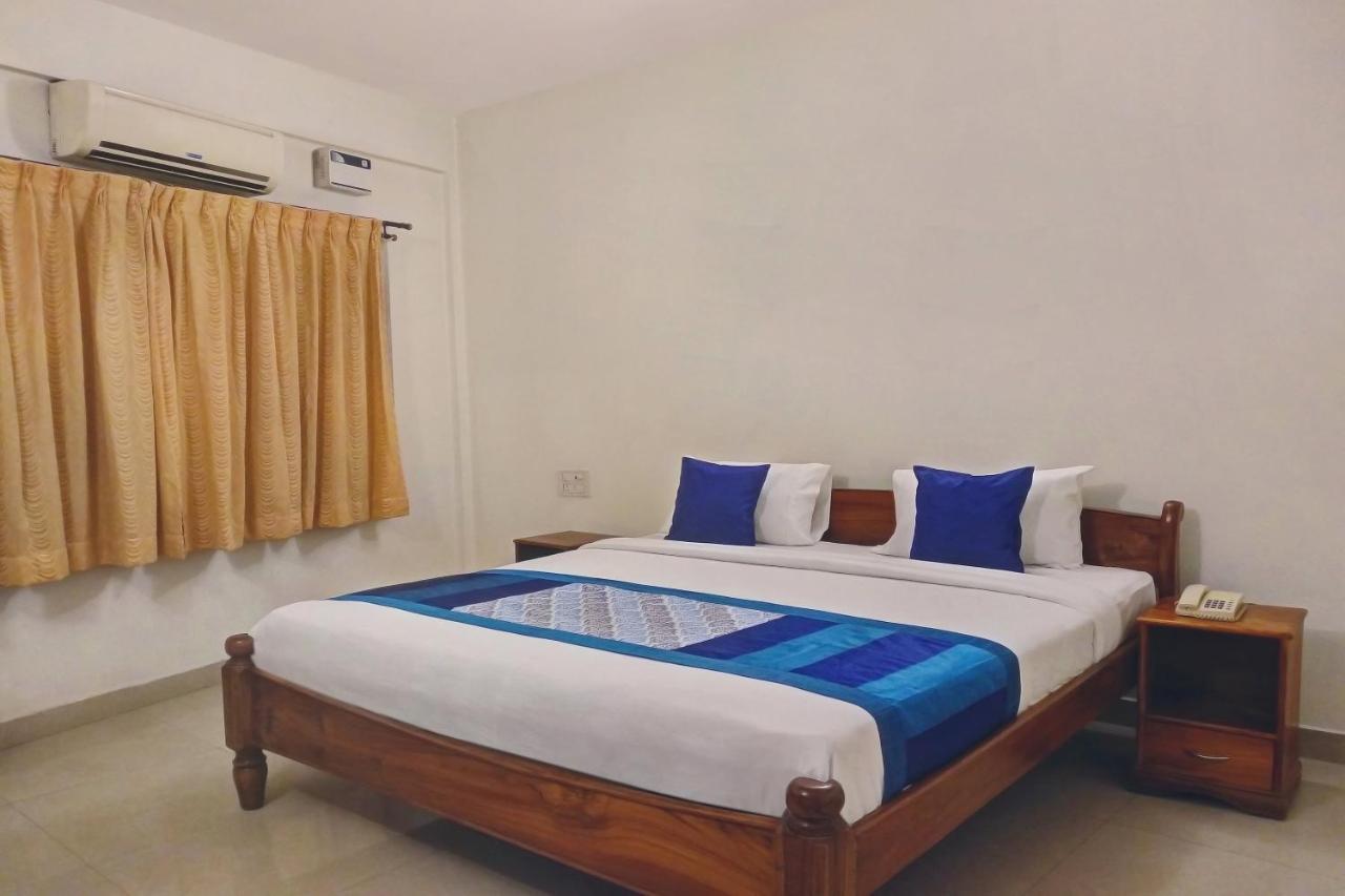 Oyo 6110 Thalassa Suites บังกาลอร์ ภายนอก รูปภาพ